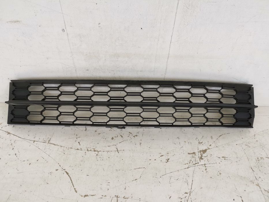 Долна решетка Шкода Октавия 3 / Skoda Octavia 3 [фейслифт] [ - ] Ориги