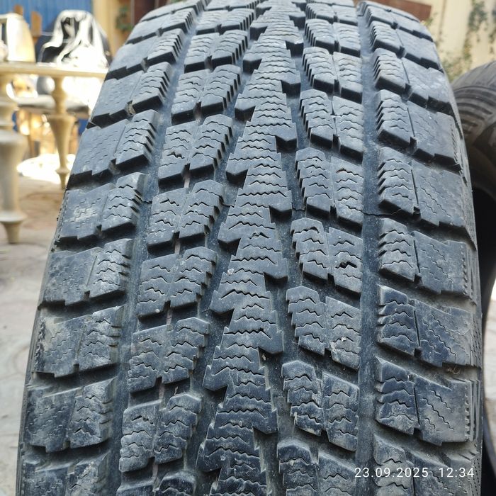 Зимняя резина в отличном состоянии