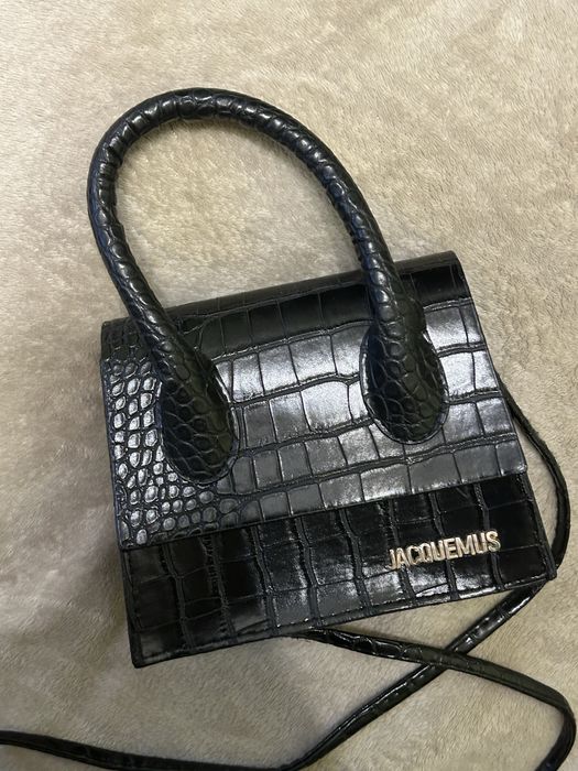 Малка черна чанта Jacquemus