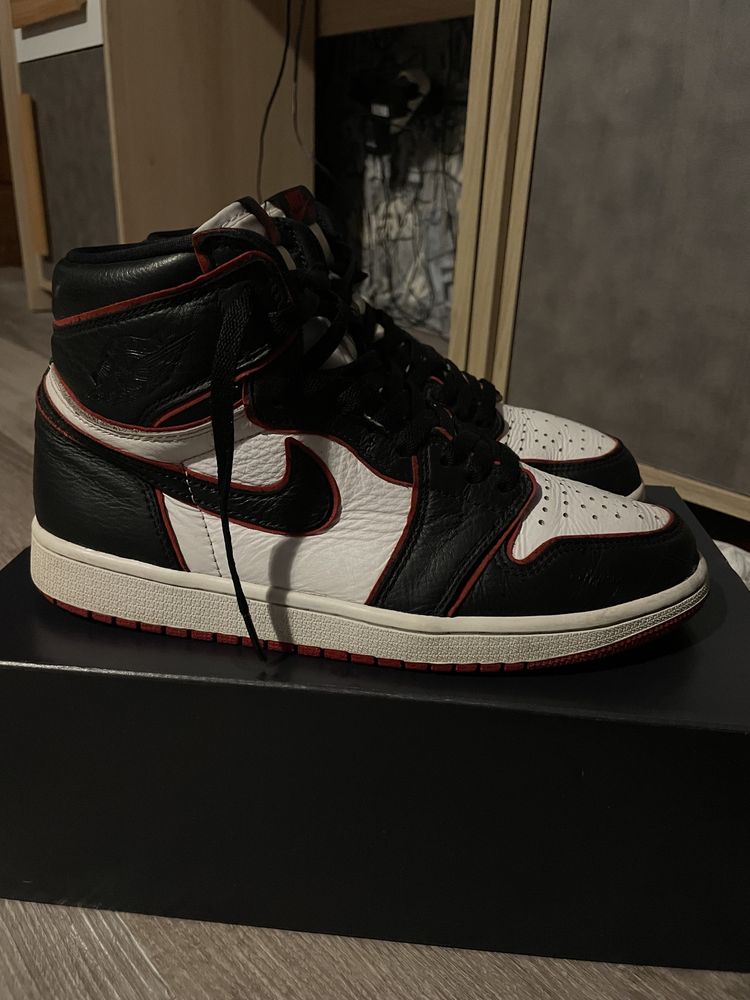 Nike Air Jordan 1 Retro High OG