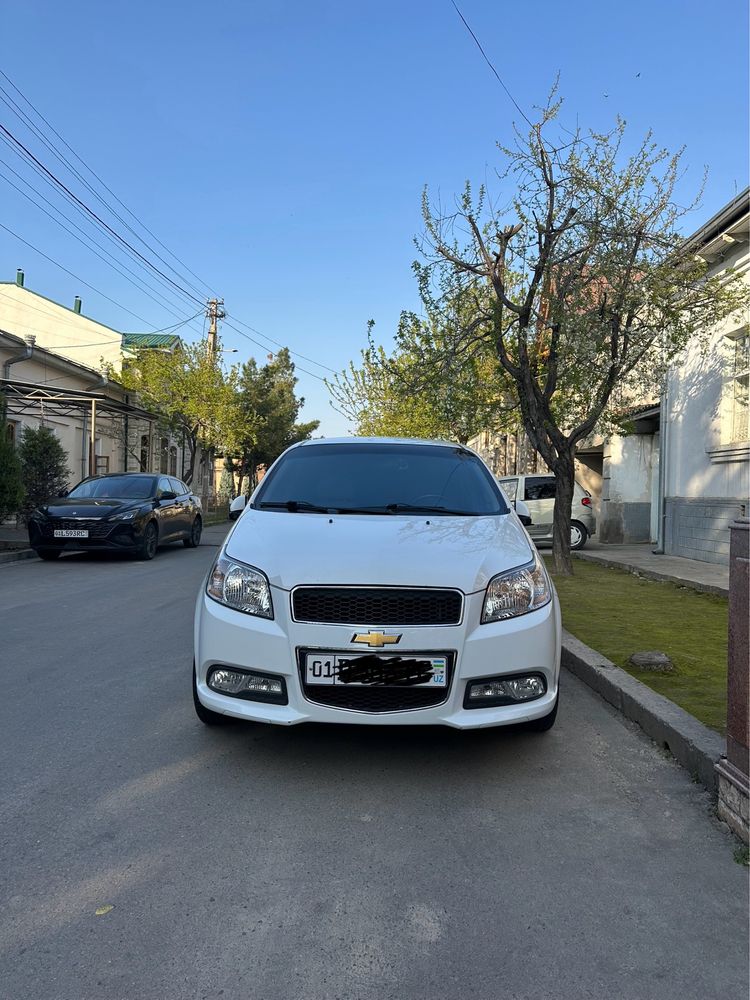Arenda Nexia 3 avtomat 4 pozitsa
