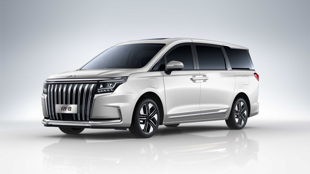 JAC RF8 - Минивэн