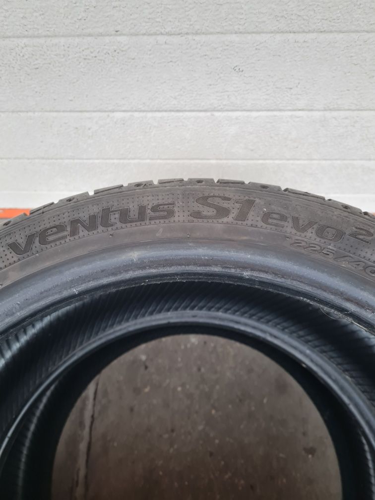 Летни гуми 2 броя HANKOOK Ventus S1 Evo2 225 40 R18 дот 5217