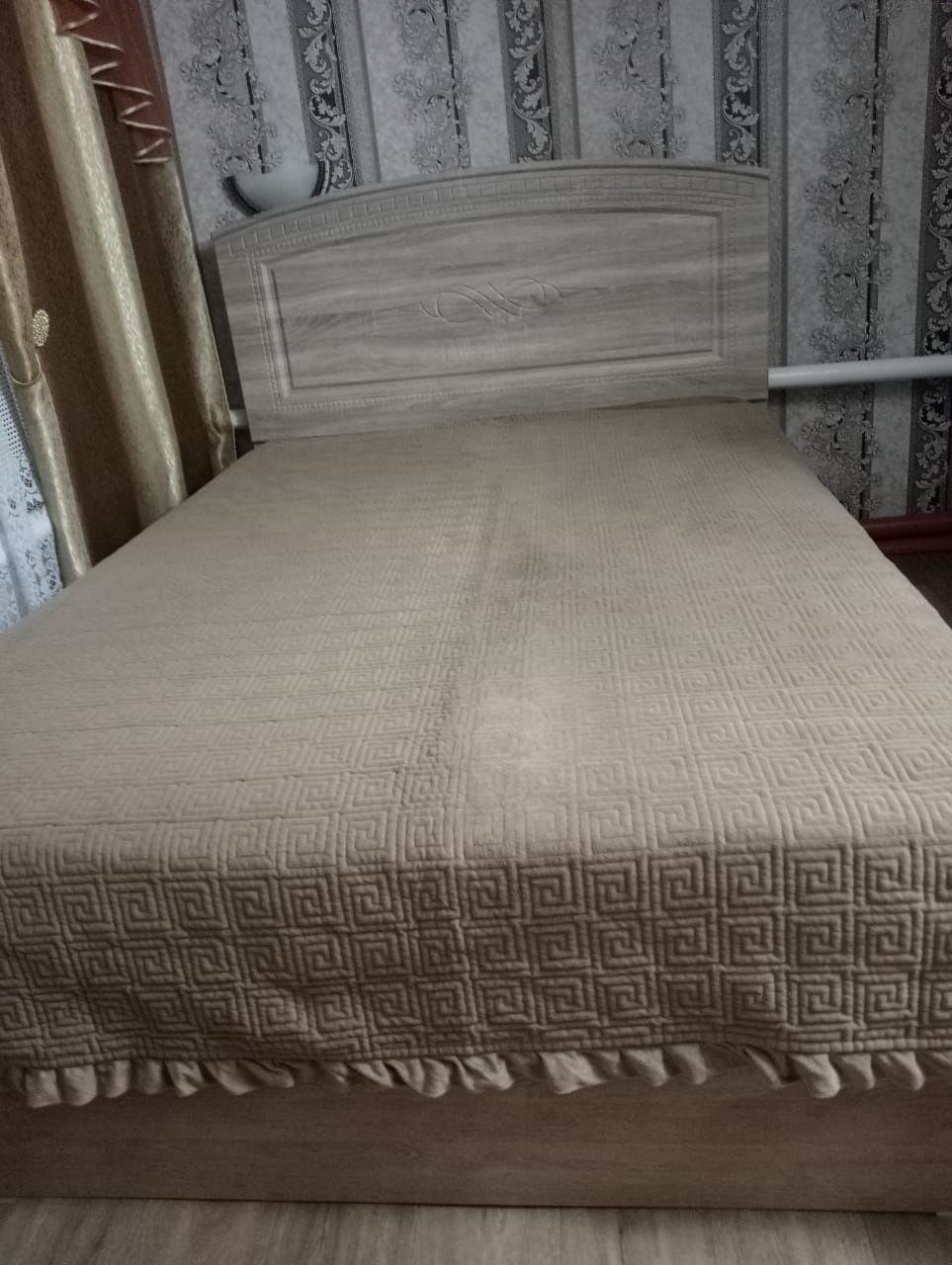 Продам простынь мохровую
