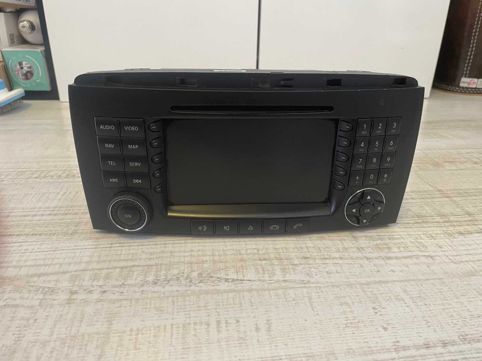 Мултимедия за Мерцедес R350/w251