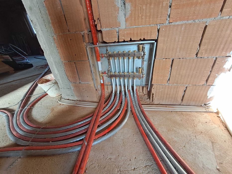 Instalator execut instalații