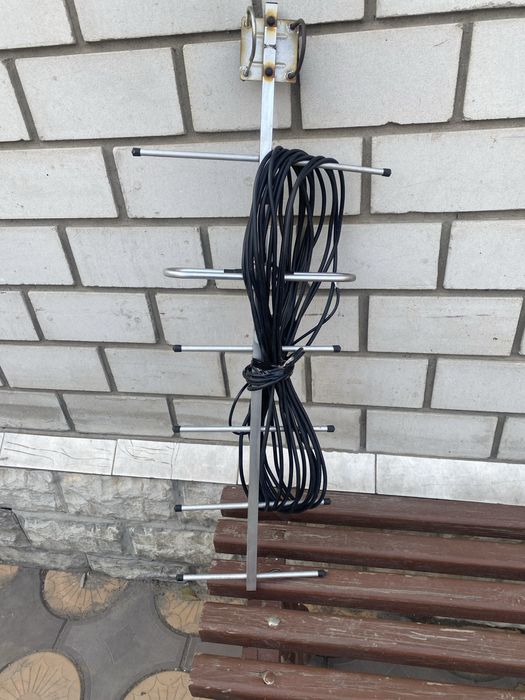 Телевизионная антенна уличная