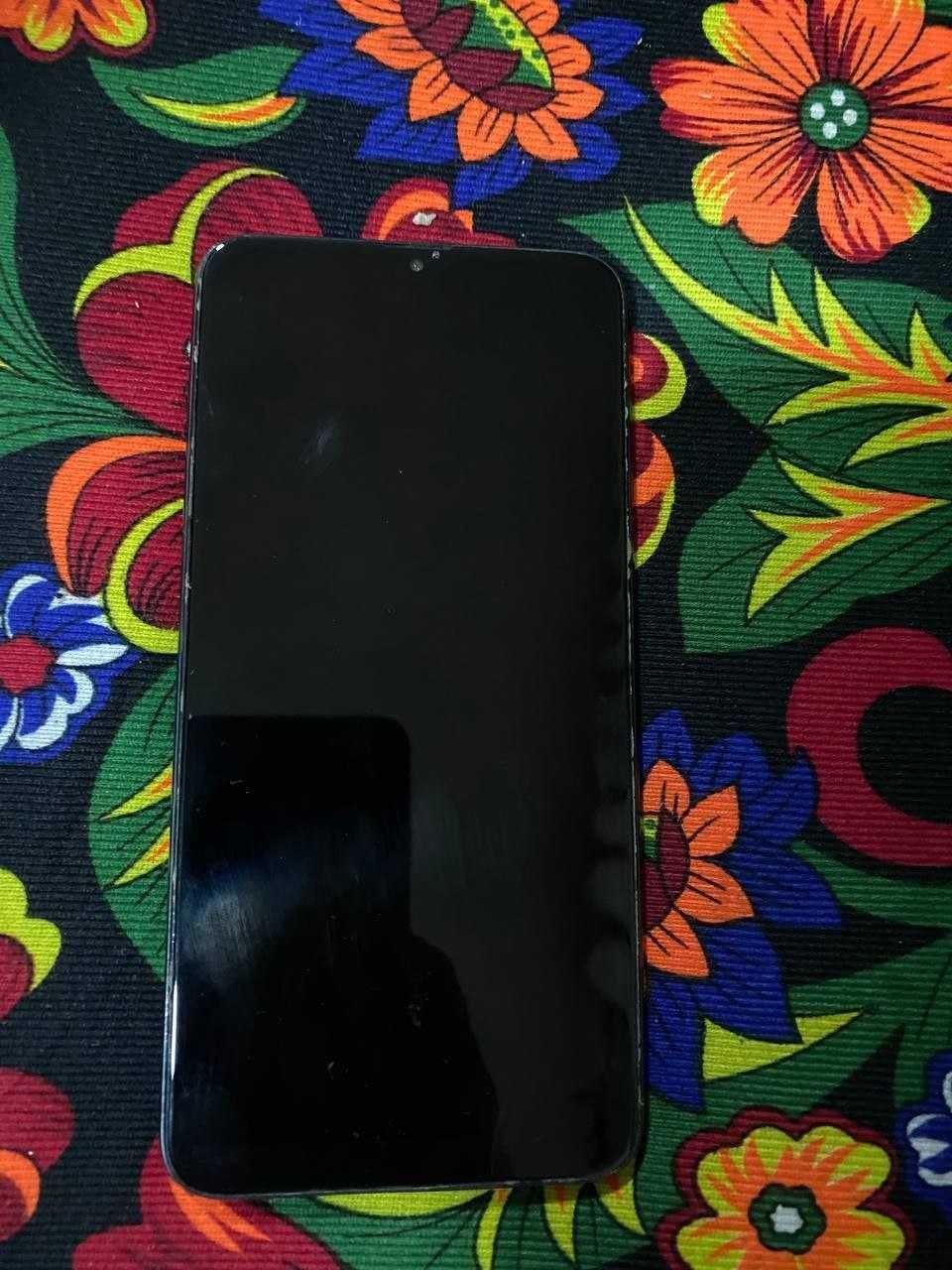 Samsung A 10 sotiladi