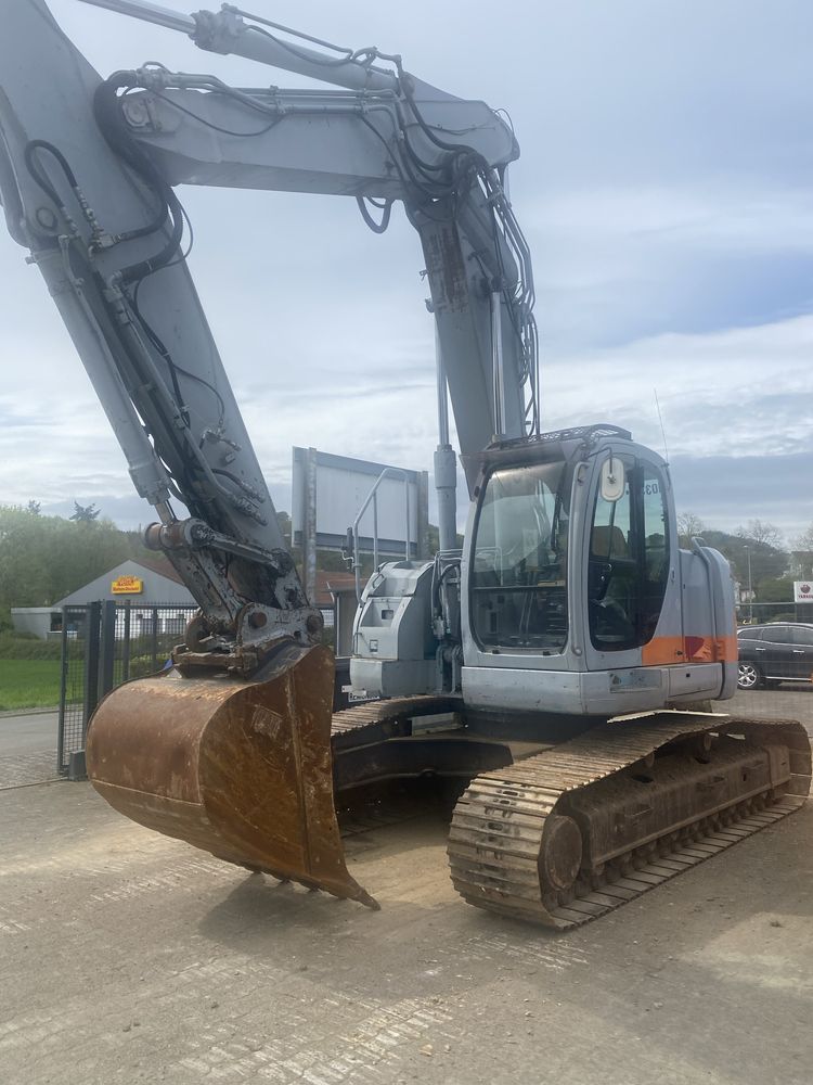 Excavator kobelco sk 235