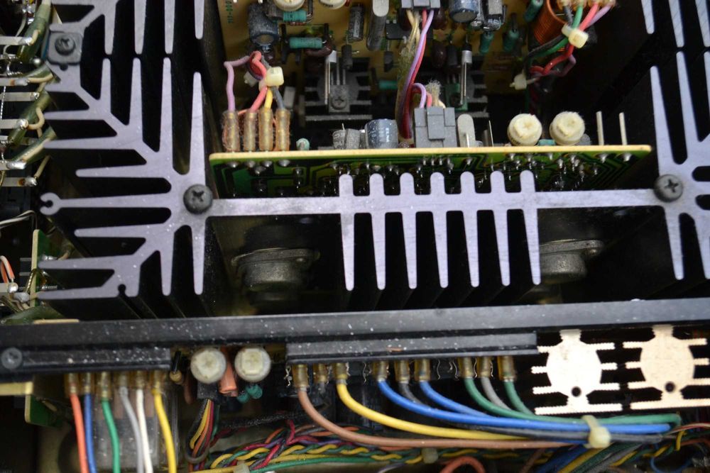 Amplificator Accuphase E 303