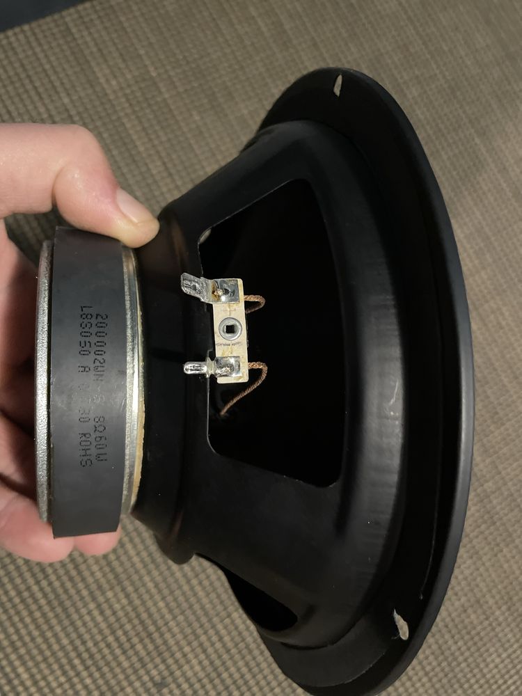 Difuzor bass 21 cm 8 ohm