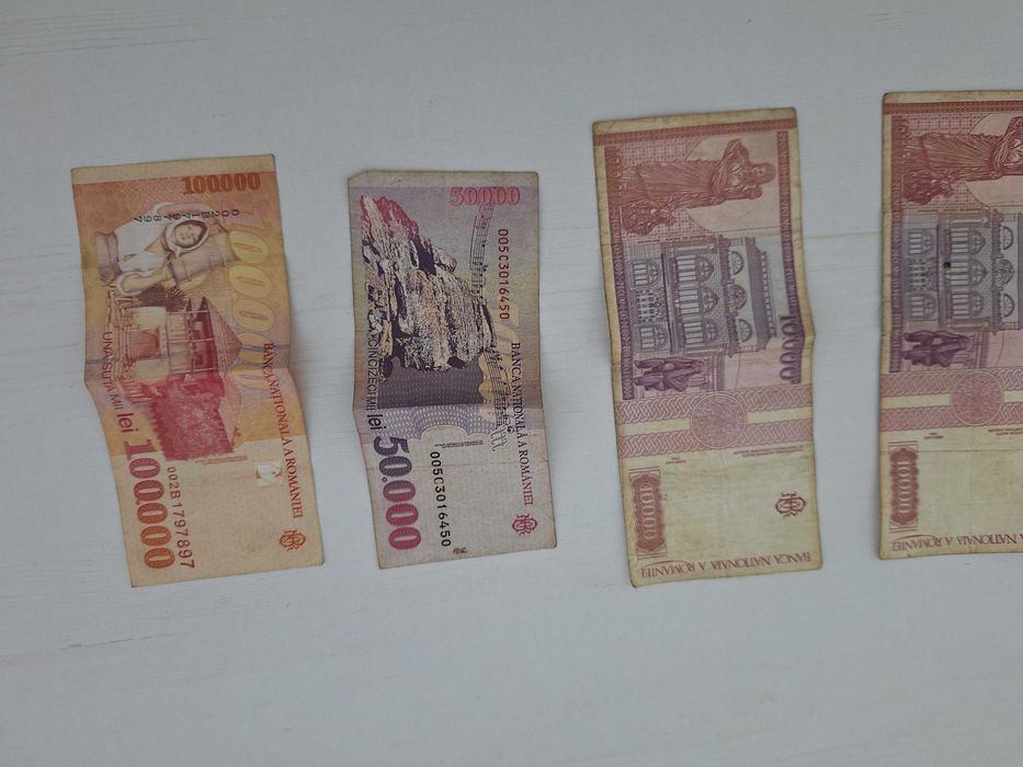 5 bancnote 10.000 lei din anul 1994 luna februarie .