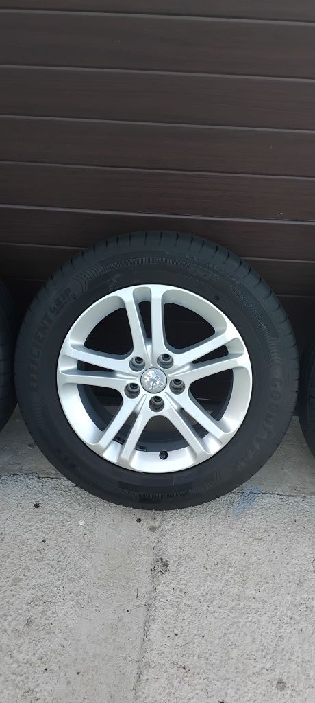 Jante aliaj originale 5x108 r16 Peugeot 508 anvelope 215/60/16 Goodyea