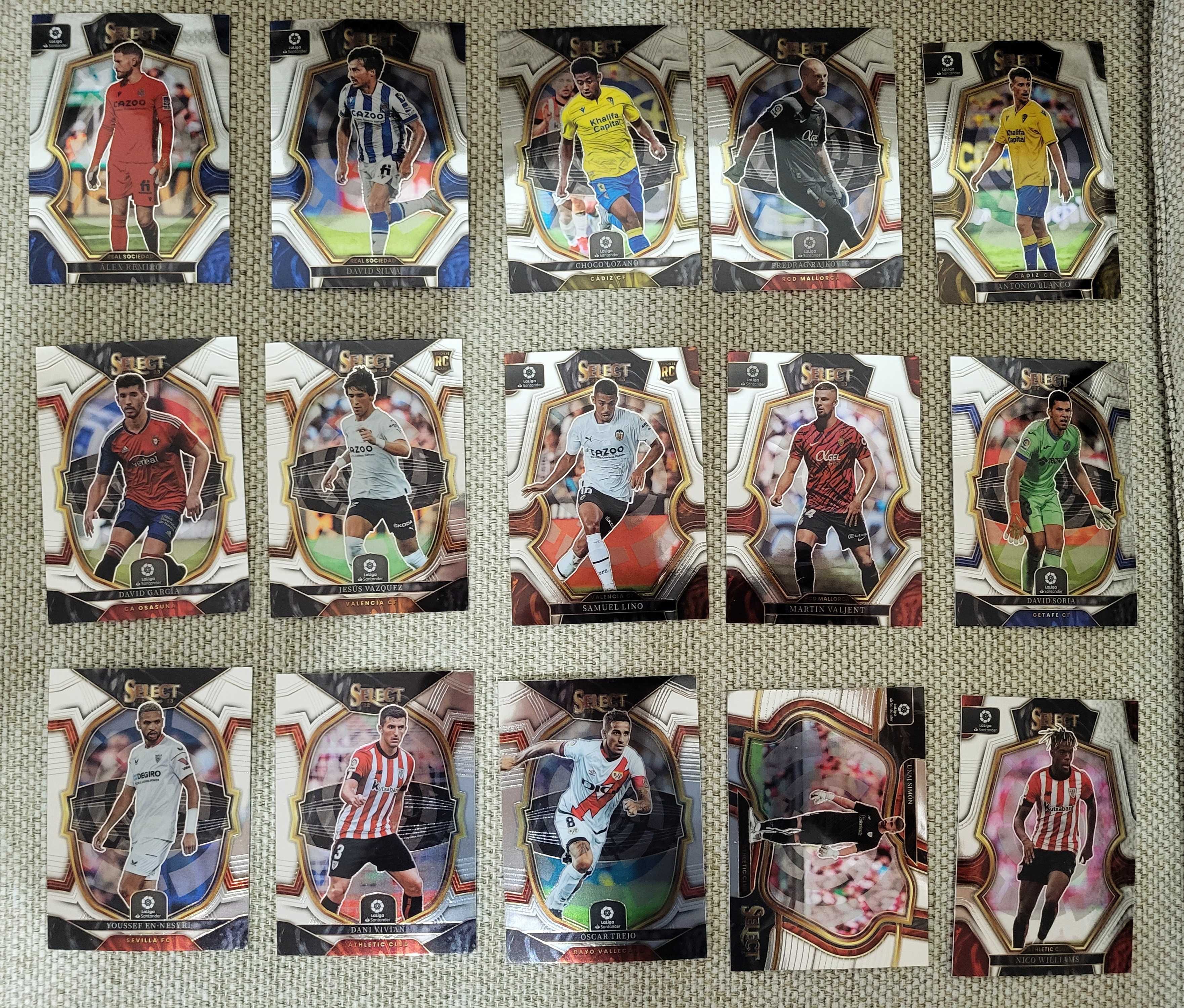 LOT 10: 31 carduri Panini Select FIFA 2017 18 La Liga Spain 2022 23