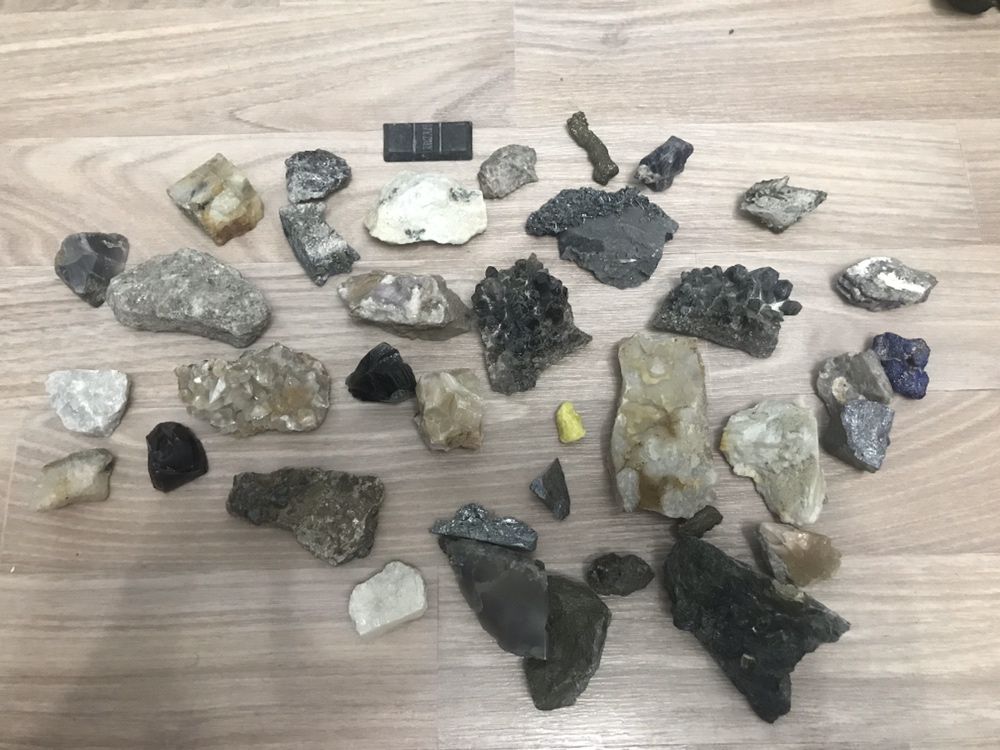 Продам камни и минералы из коллекции