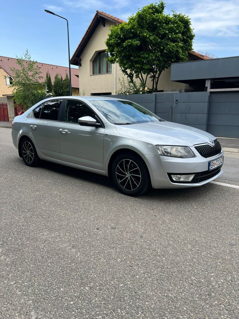 Skoda Octavia 2.0 TDI DSG 2015