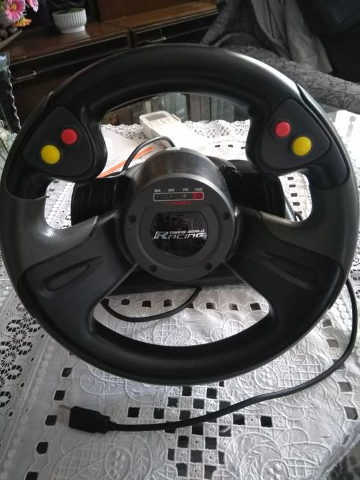 Волан.saitek R-440.forse feedbask