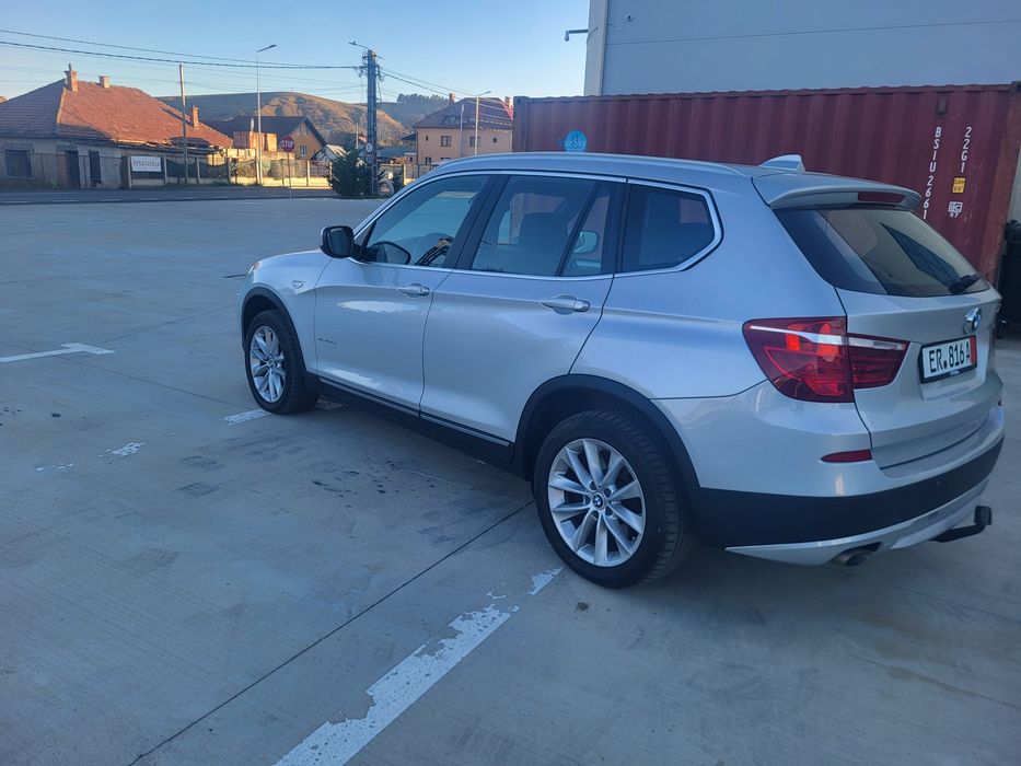 Vând BMW  X3 2012