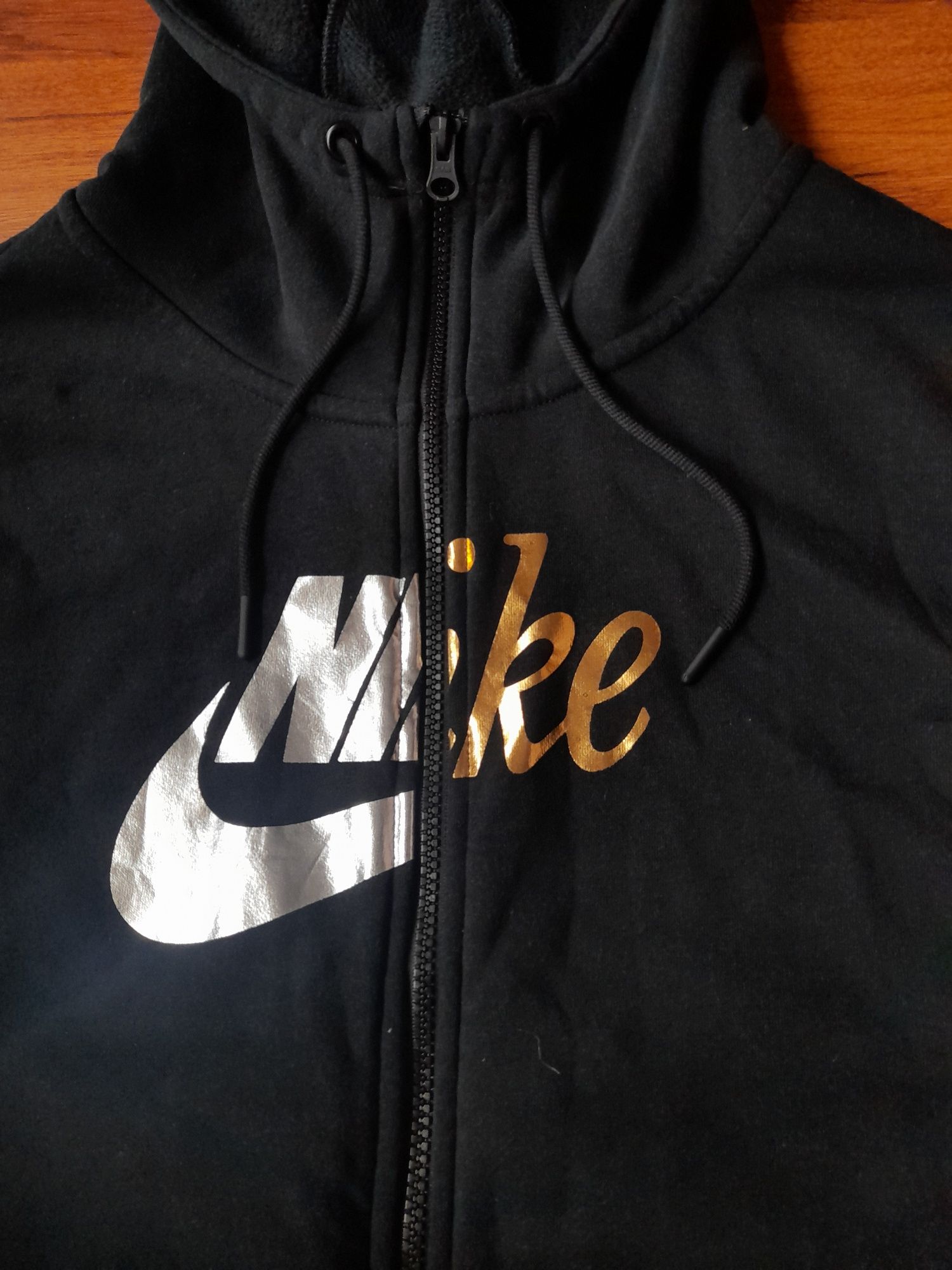Nike дамски клин и суитчър M- L размер.