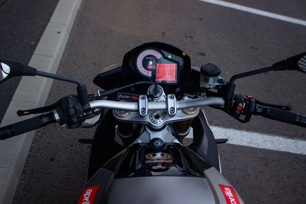 APRILIA TUONO V4 1000cmc 167cp