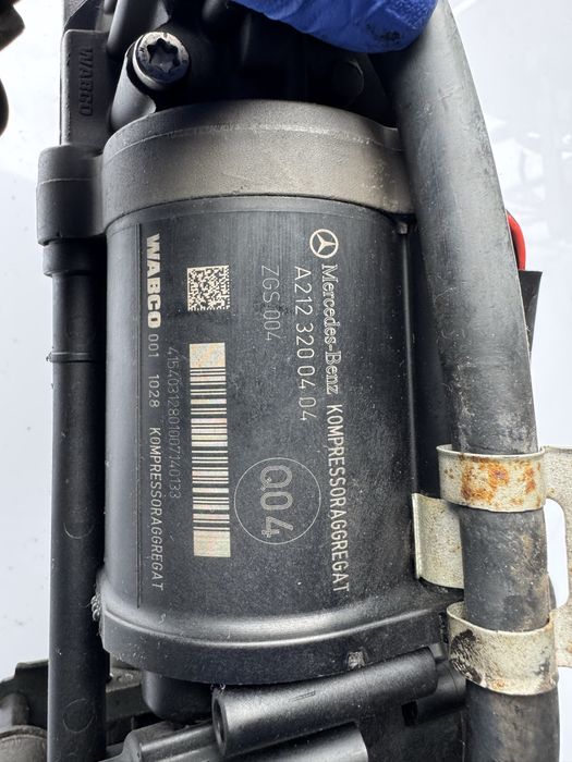 Compresor perne Mercedes cod: 2123200404 GARANTIE