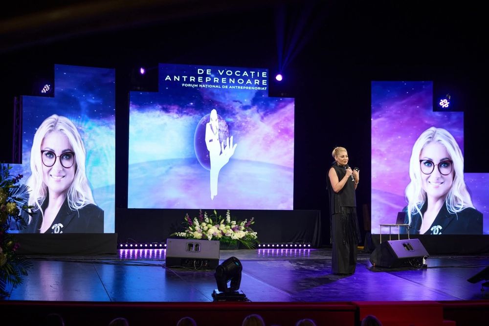 Vand ecran led P2.9 indoor  30 mp