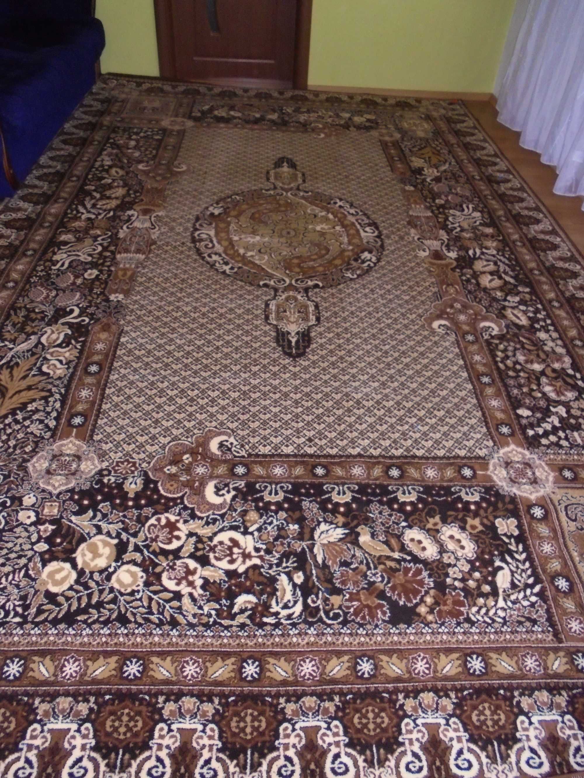 Продавам нов персийски килим 4,02 м*2,44 м