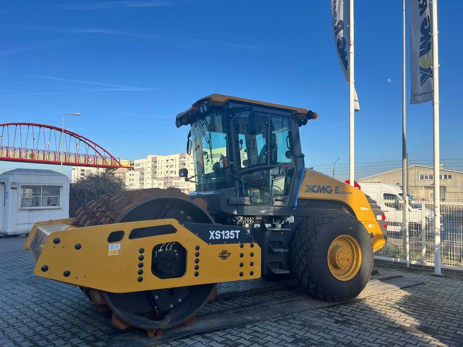 Compactor sol XCMG XS135T, 13t, NOU, garantie, tambur + picior oaie