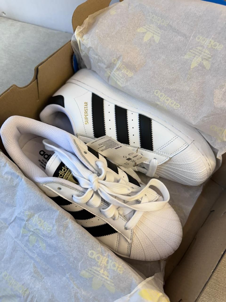 Кросовки Adidas женские