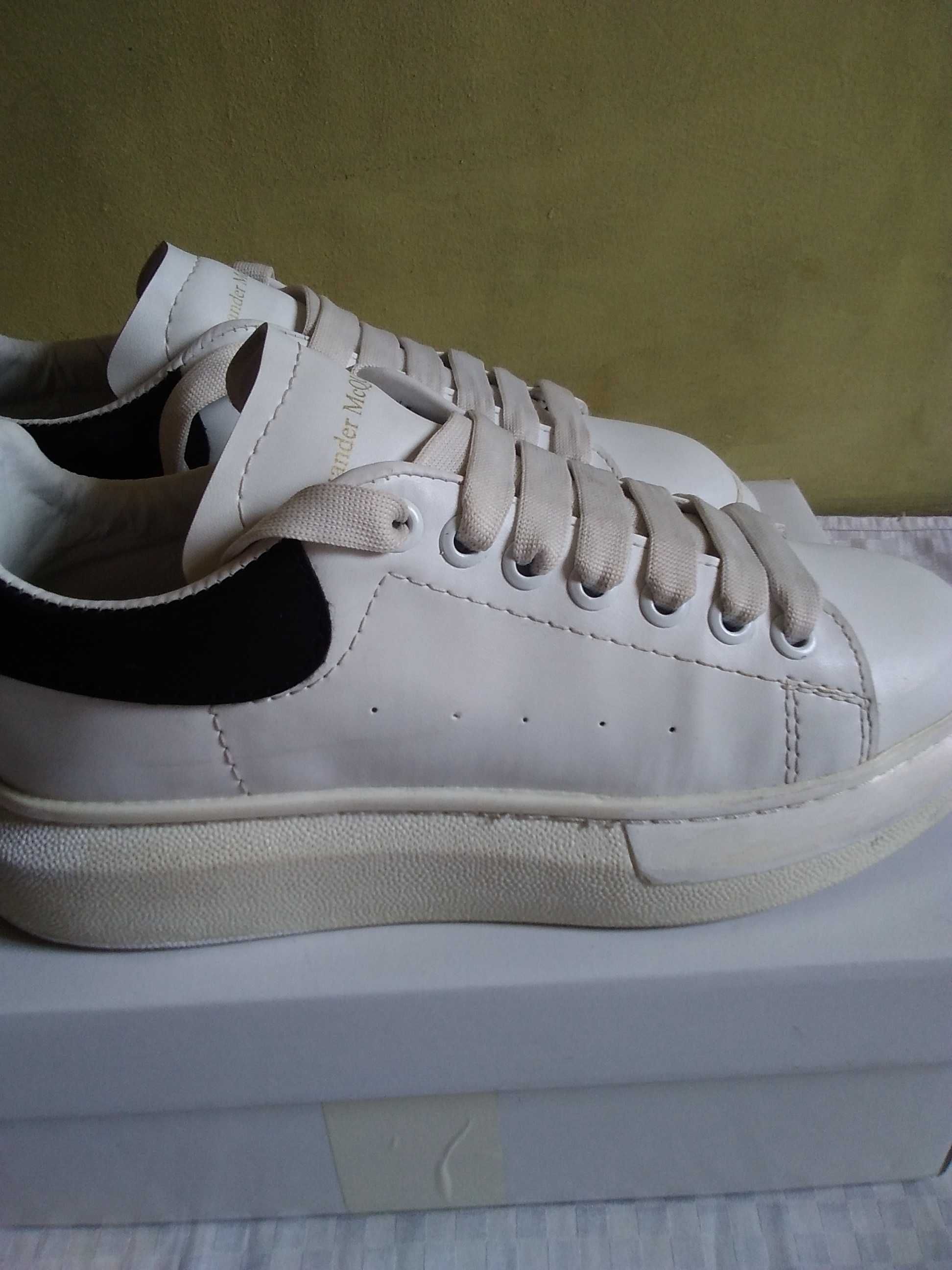 Маратонки Alexander Mcqueen-номер 40
