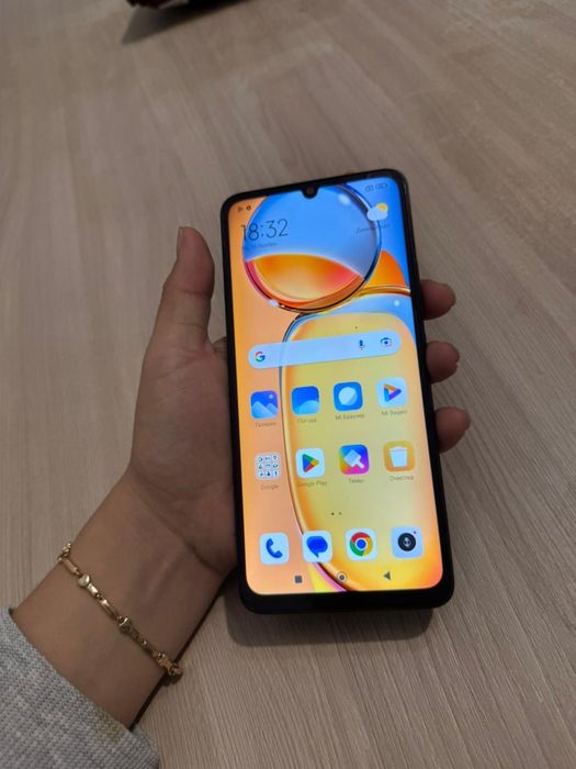 Redmi 13C 256гб торг