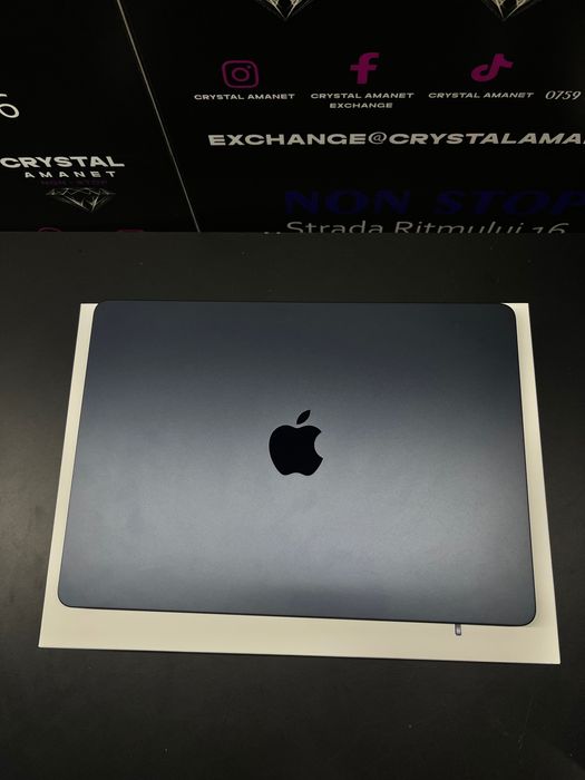 MacBook Air 13 inch M4 / Factura si Garantie