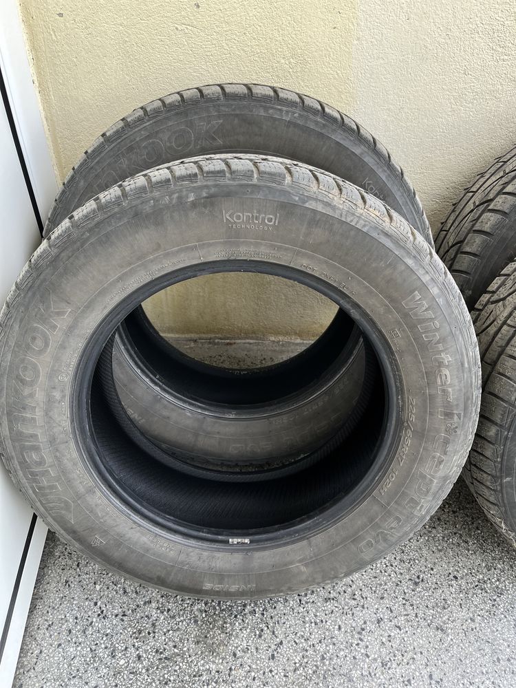 4 Зимни гуми Hankook 225/65/17