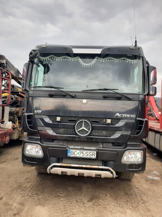 Mercedes Benz transport forestier