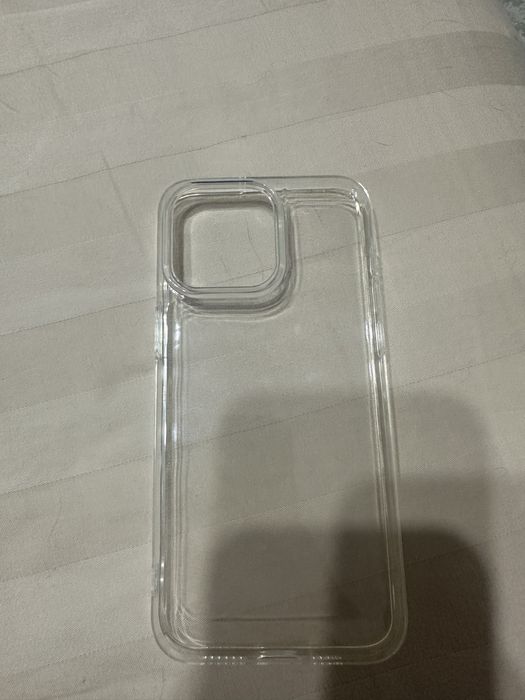Чехол 15 pro max прозрачного цвета