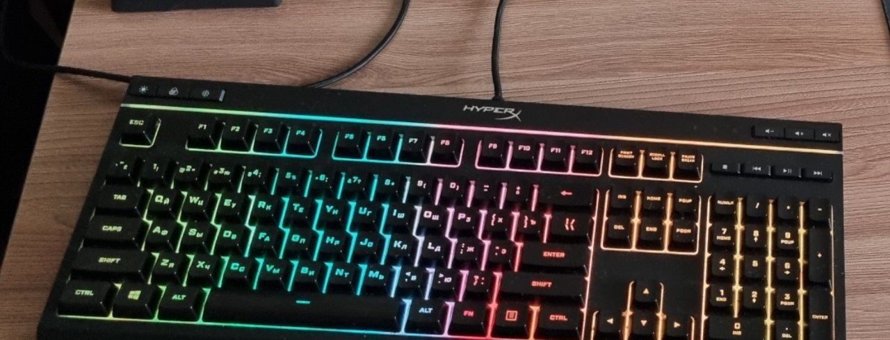 Продам клавиатуру HyperX Alloy Core RGB