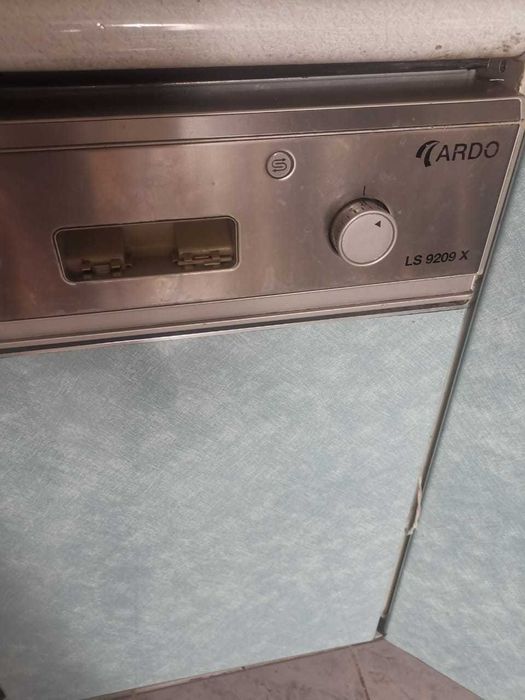 Посудомоечная машина ARDO узкая, встроенная, б/у, бесплатно, самовывоз