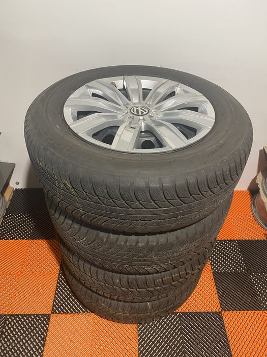 Jante tabla Tiguan + anvelope iarna 215/65/17