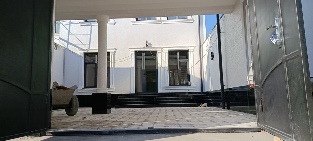 Новый дом 2 этажный 6 комнатная,холл + подвал