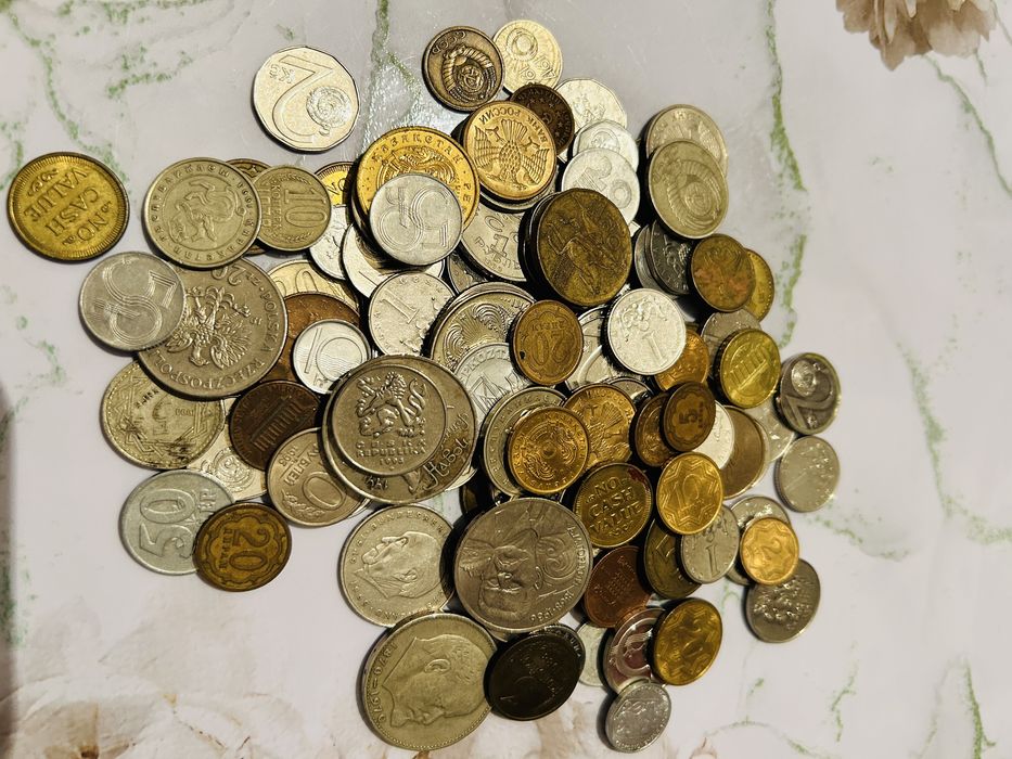 Старый монета разные