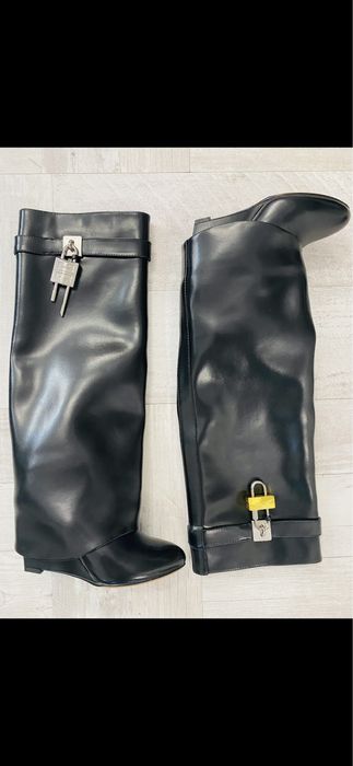 Cizme shark lock marime 37  Givenchy