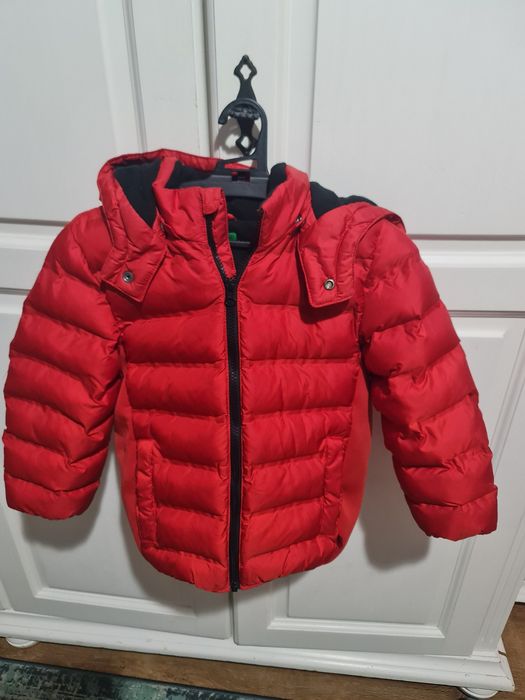 Geaca iarna Benetton 4 ani