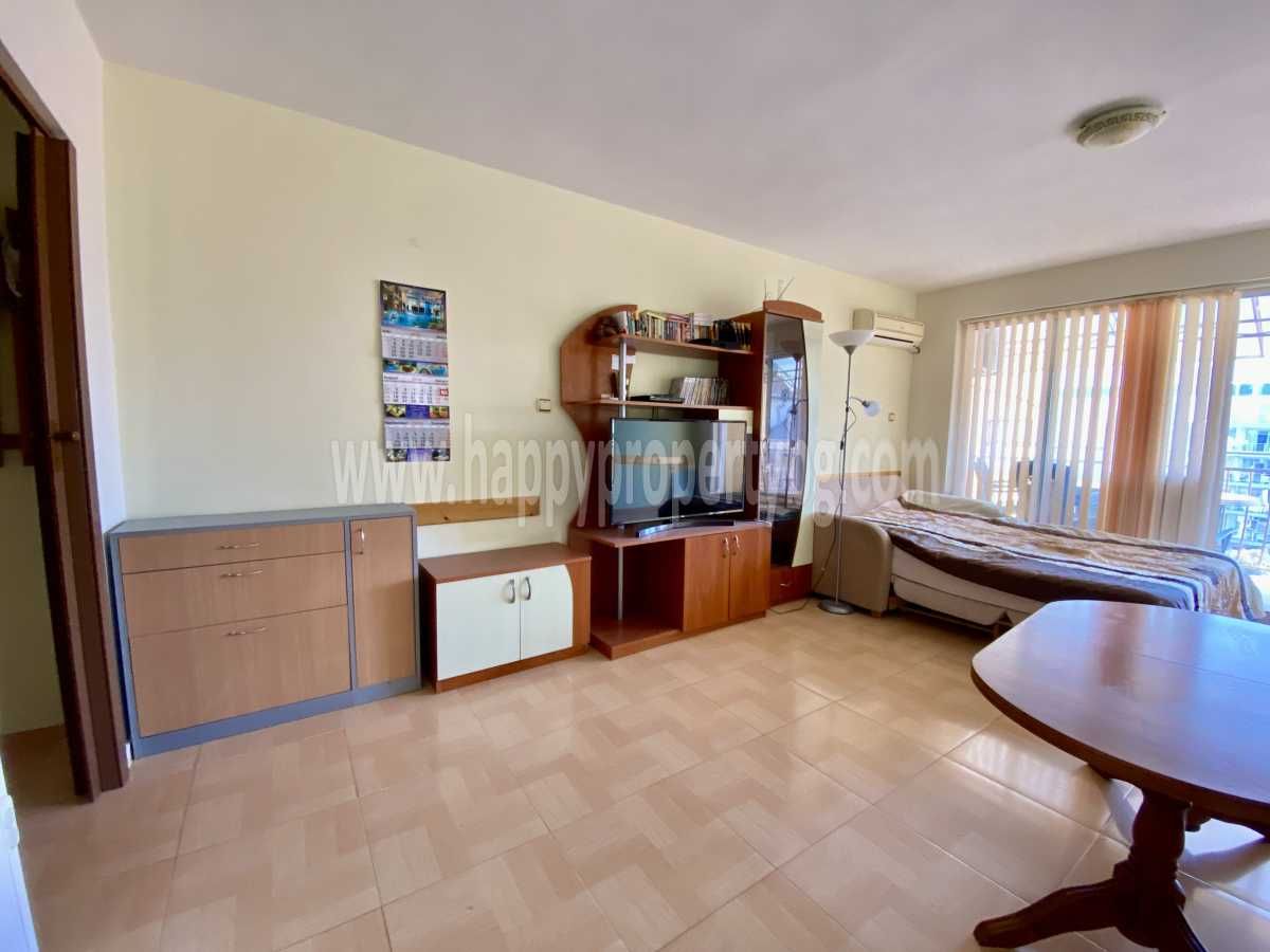 Продава се Тристаен апартамент в Свети Влас - 84 кв.м за 1071 €/кв.м - Снимка #3