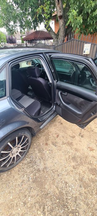 VAND SAU SCHIMB cu ceva mai nou diferenta din partea mea 2000e