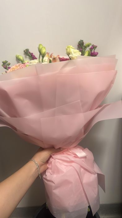 Букет цветов из разных цветов