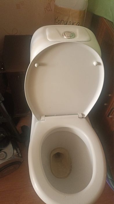 Даром отдам унитаз