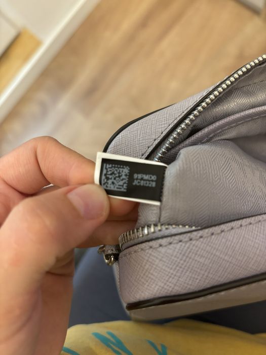 Geanta Michael Kors Jet Set cross body