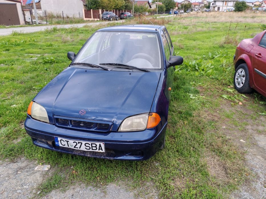 Suzuki Swift 1.0 benzina 450 e .