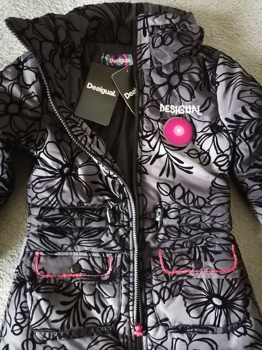 Оригинално есенно-зимно яке  (парка) Desigual