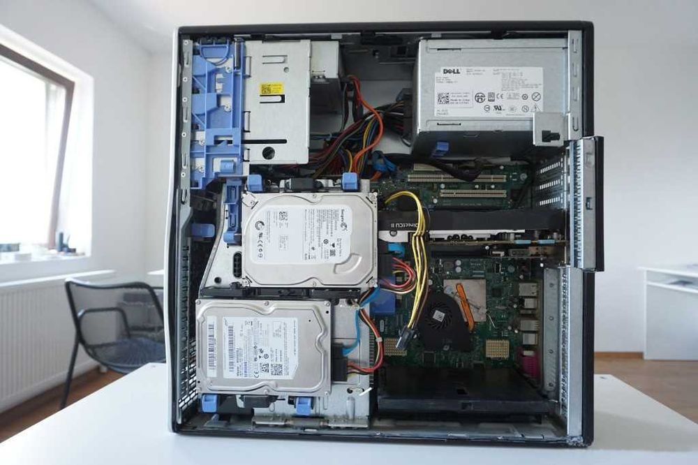 Workstation DELL Precision T5500 Hexacore - CAD, 3dmax, Maya